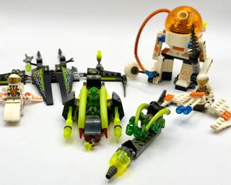 Assorted LEGO Lot