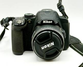 Nikon COOLPIX P520 Digital Camera