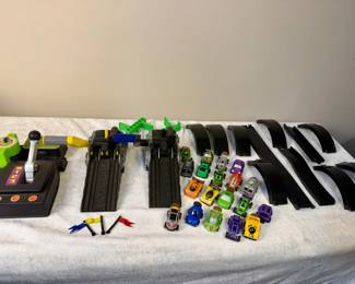 Toy Cars & Tracks Lot
