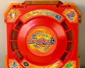 Beyblade Metal Fusion Mobile Beystadium
