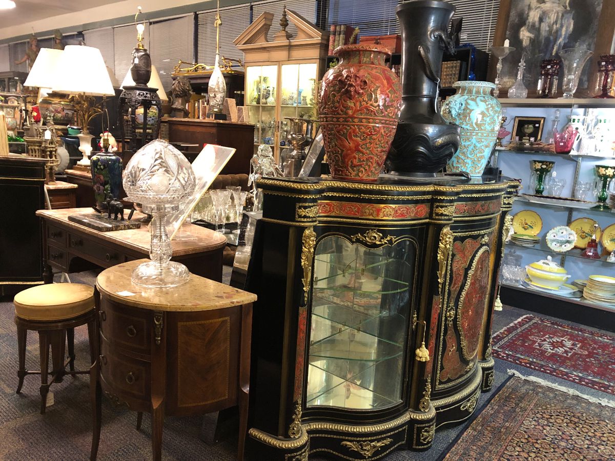 Beautiful Boule 3 door serpentine cabinet NOW $1600