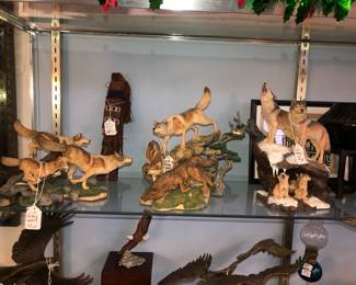 Franklin Mint Wolves