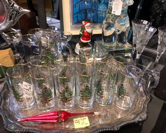 Xmas glassware 