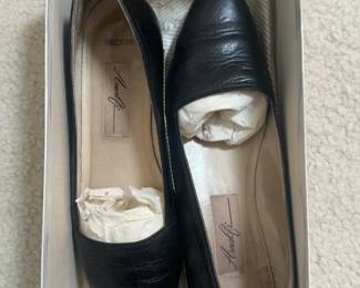 Leather Amalfi Shoes Size 7 1/2