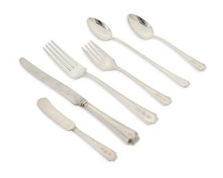 3002
An assembled Gorham sterling silver 'Fairfax' part flatware service
Early/mid-20th century
Each marked for Gorham and for sterling
Comprising 3 dinner forks (7.875"), 1 luncheon fork (6.625"), 11 salad forks (6.125"), 12 iced tea spoons (7.5"), 8 teaspoons (5.75"), 12 butter spreaders (5.5"), and 8 dinner knives (8.75"), each monogrammed
55 pieces
Total weighable sterling: 49.4 oz. troy approximately
Estimate: $1,000 - $1,500