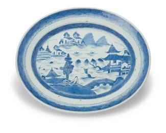 3117
A Chinese Export blue and white porcelain serving platter
Late Qing Dynasty (1644-1912)
Depicting a seaside village scene with fishing boats
2.25" H x 17.75" W x 14.25" D
Estimate: $300 - $500