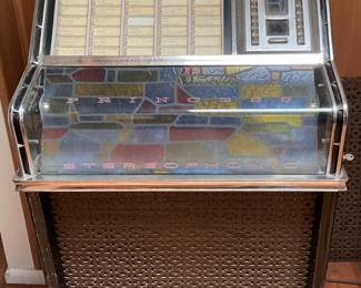 1962 Rocl-ola Princess Stereophonic jukebox holds 50 records comes with key-30x21x48