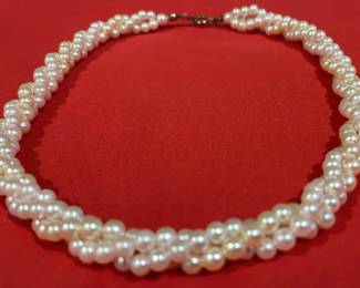 Faux Pearl Multistrand Choker