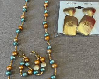 Beaded Necklace Earrings Pierced