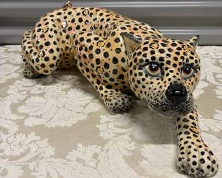 Ceramic Cheetah Stature