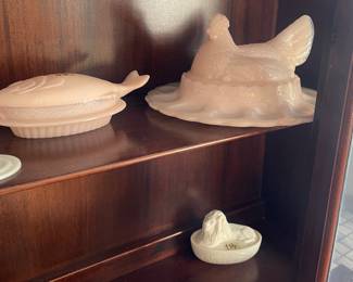 FENTON PINK HEN ON NEST EGG HOLDER!