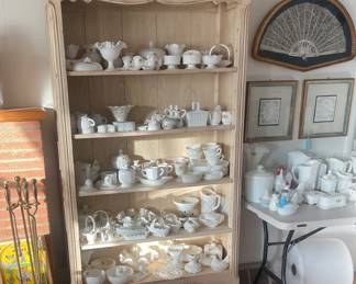 MILK GLASS&#128553;&#129315;