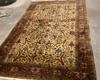 PERSIAN ORIENTAL RUG