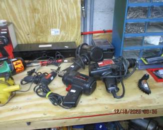 Small power tools