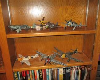 Model airplanes