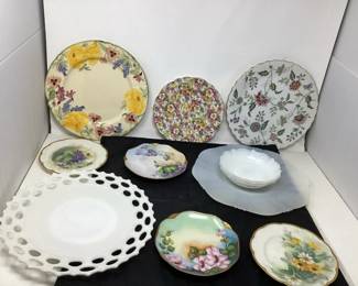 Decorative Collectible Plates