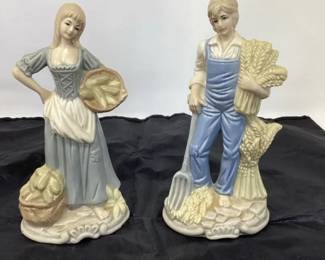 Pair Of Doris 1986 Figurines