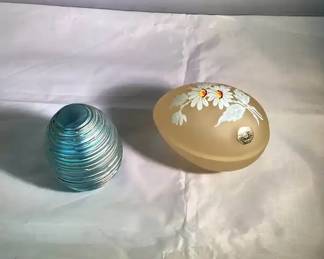 WestMoreland Handmade Glass Egg And Eickholt Egg