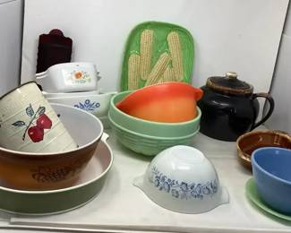 Vintage Kitchen Hull, Fire King, Pyrex, Corning Ware