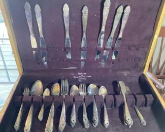 Vintage 1950S Oneida Prestige Plate, Silver Plated Flatware With Pierced Handle