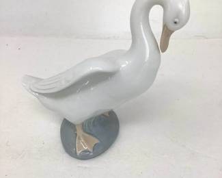 NAO by LLadro Goose Figurine