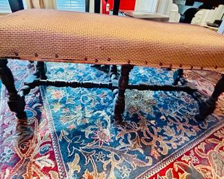 Perfect 3 seat upholstered bench