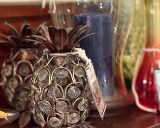 Lots of Mantel Piece Options!