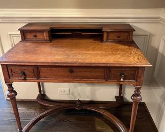 OAK DESK