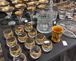 Dorothy Thorpe MCM drinkware