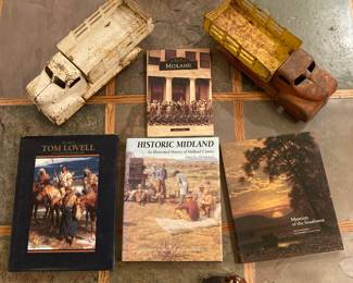 Historical Midland, 1930s Marx/Wyandotte milk truck and farm truck, spurs,