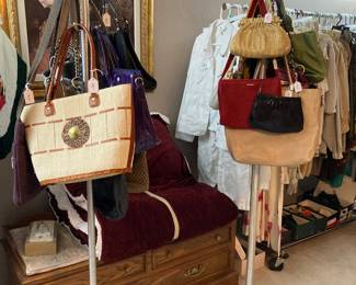 purses, bed-end bench