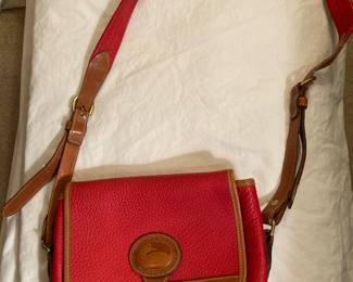 Vintage Dooney and Bourke red pebbled crossbody purse