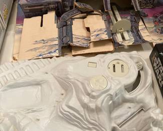 Vintage Empire Strikes Back Hot Ice Planet play set