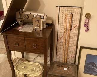 Nelco R-1000 by Necchi vintage sewing machine in cabinet; sewing boxes, etc.