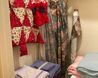 quilted Christmas tree, sheets, comforter set