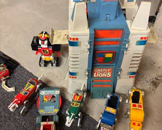 Voltran castle with extras