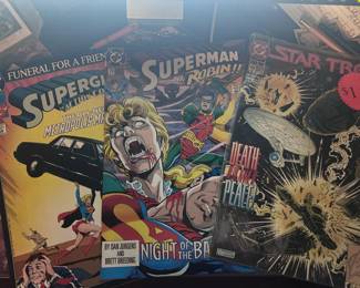 Supergirl-Superman & Robin-Star Trek