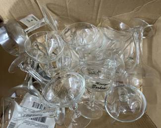 Lot 167 | Champagne Toast in a Box Champagne Coupes Flutes
