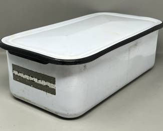 Lot 174 | Vintage Enamelware Refrigerator Box w Lid
