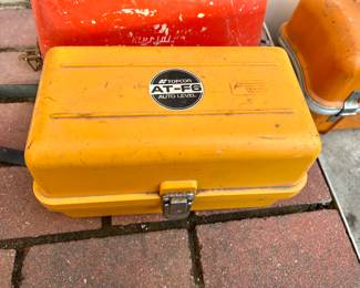 Vtg. Topcon AT-F6 auto level - surveying tool w/case