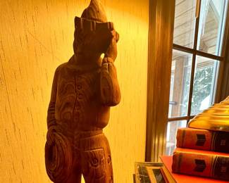 Wooden carving of Will Rogers' " I never knew a man I couldn't like"