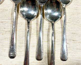 International Sterling Courtship - flatware set - 5 soup spoons