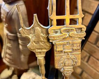 Antique Edwardian Brass fireplace fort - "Burgus De Windesore Nova"