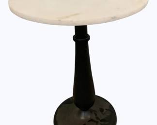 3249 - Wildwood Round Marble Top Table 20 x 16