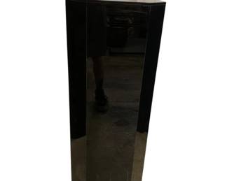 3199 - Wildwood Acrylic Black Pillar Stand 43 x 15 x 15
