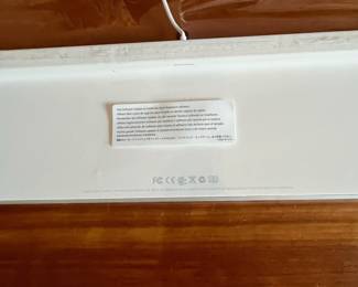 P34 - $100. MacOs Mojave. 21.5" - Late 2015.