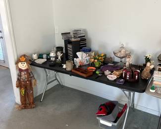 THESE PHOTOS ARE WHAT IS STILL AVAILABLE FOR SUNDAY - NO SURPRISES HERE THIS IS **ALL** THAT'S STILL AVAILABLE!