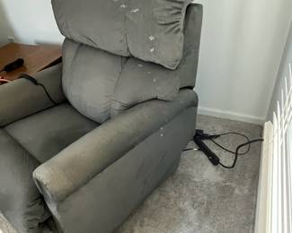 P23 - $250 Each - 2 Available. La-Z-Boy Luxury-Lift Power Recliner. 350# Limit. Measures 34" wide x 39" deep x 42" tall. Remote has lots of options! Lift, Recline, Back, Legrest, Headrest & Lumbar!