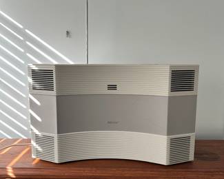 P13 - $100. Bose Acoustic Wave CD-3000.