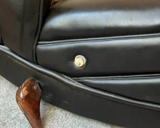 P2 - $400. Contour Chair Lounge Company Model 100. Viverator in Premiere Black. Measures 27" wide x 5' long. Does work! Missing knob but can be turned by hand. Vinyl is in excellent condition!